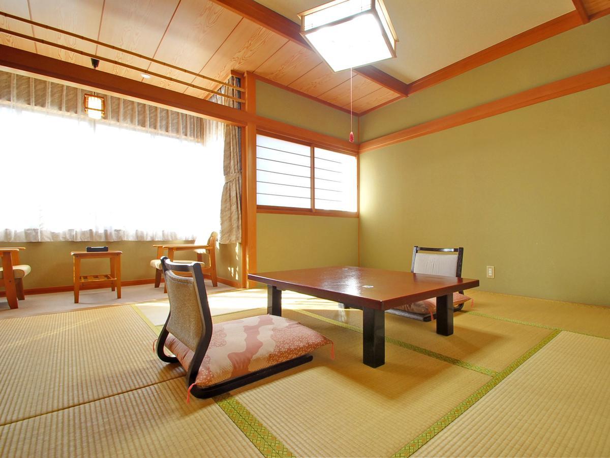 Kagami Hotel Shimojomura Buitenkant foto