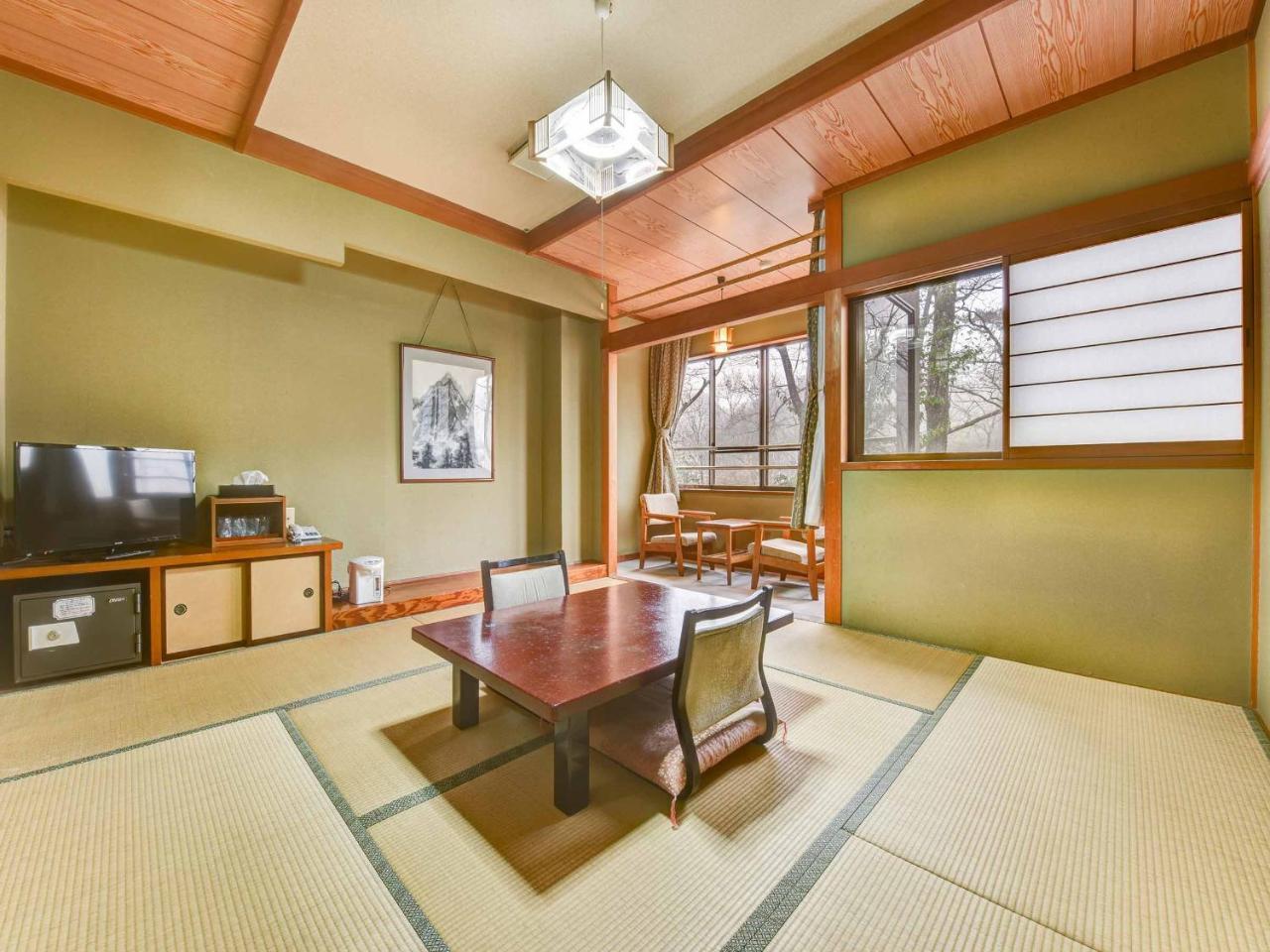 Kagami Hotel Shimojomura Buitenkant foto